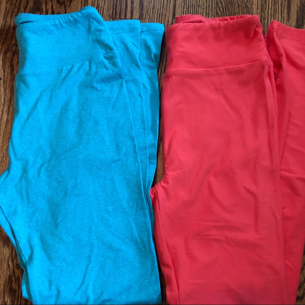 2 Pairs of Lula Roe Leggings